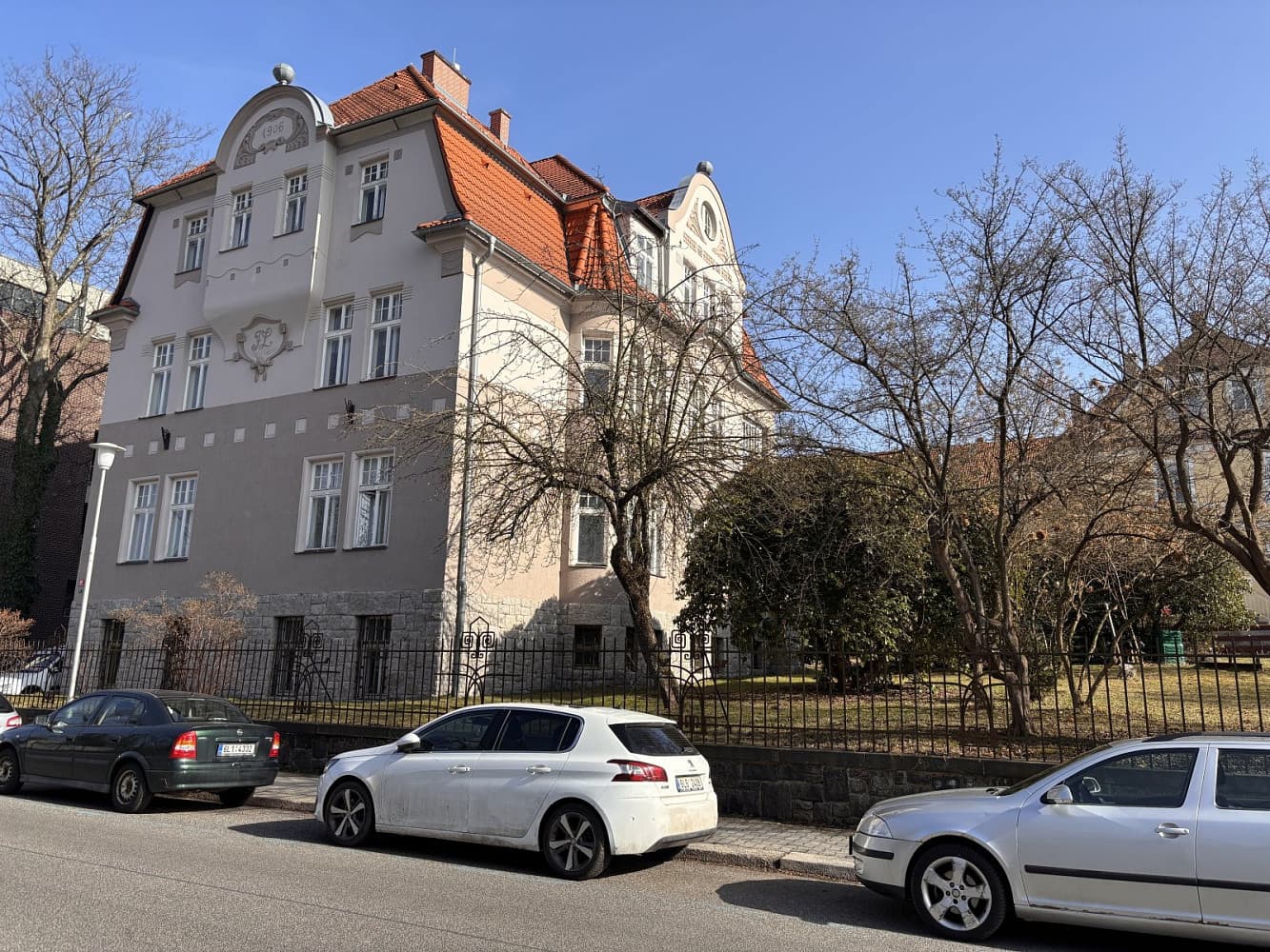 3 rooms, 100.0 m² in Liberec