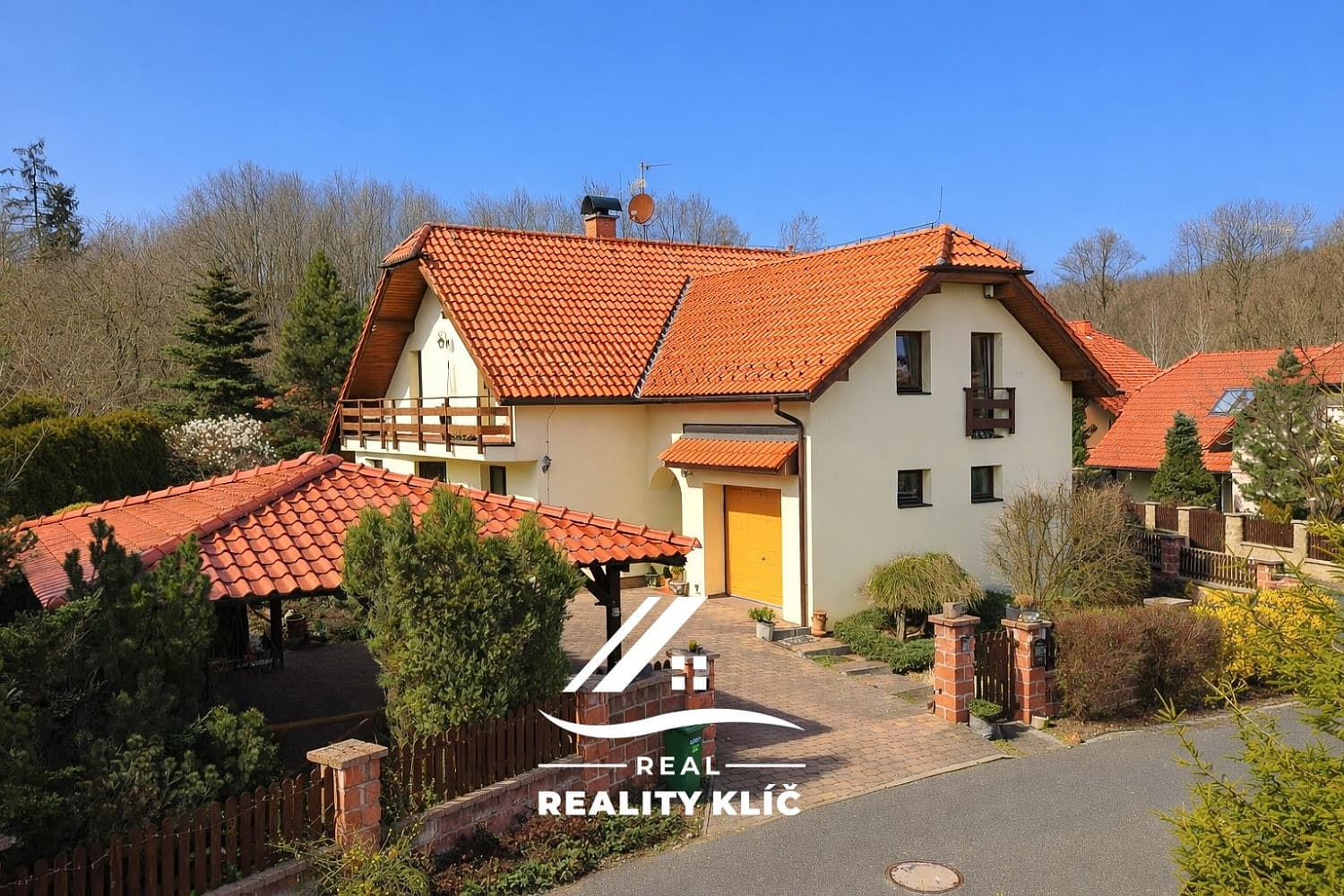 8 rooms, 264.0 m² in Ostrava