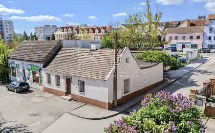 4 rooms, 130.0 m² in Kladno