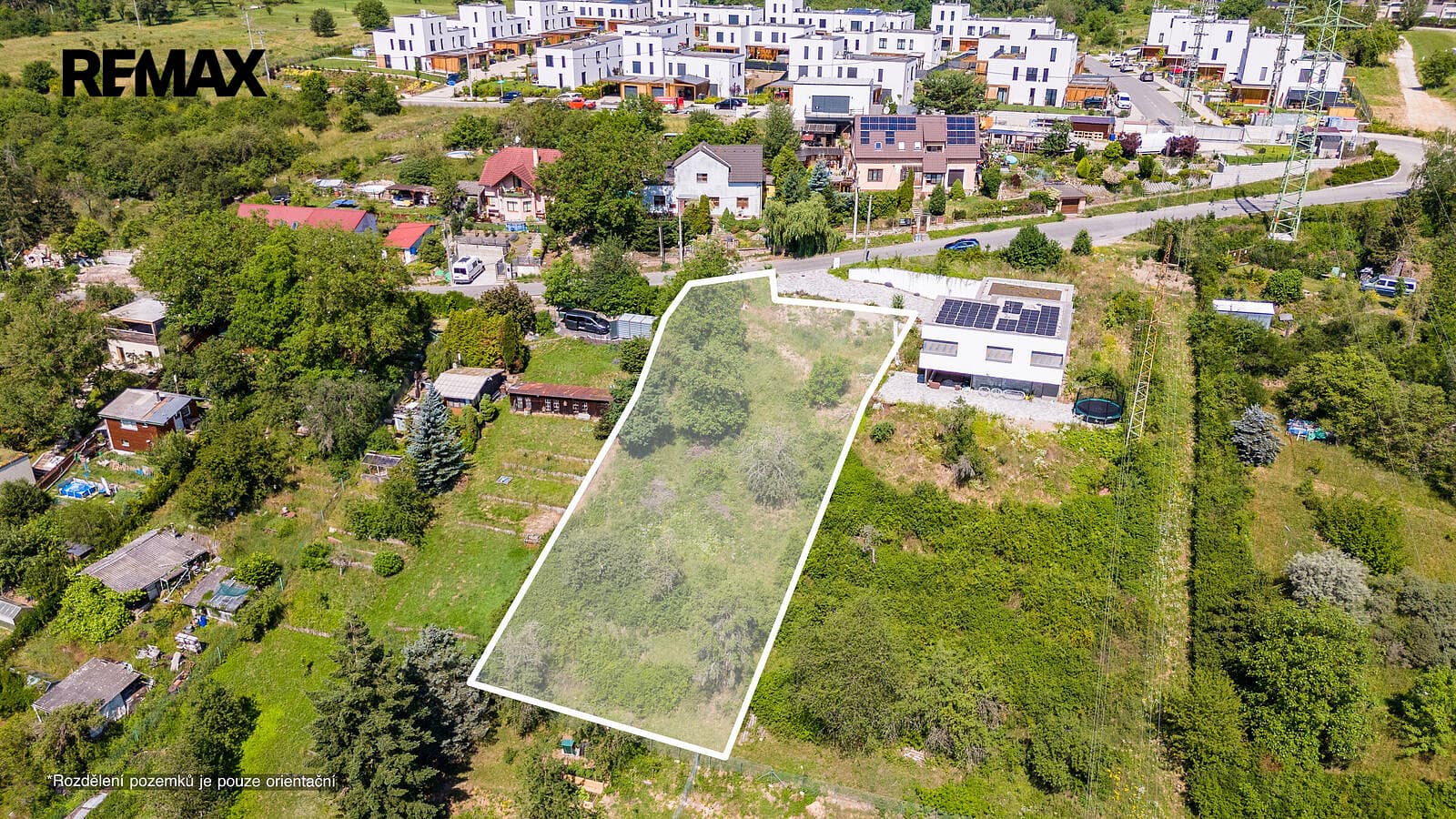 8 rooms, 258.0 m² in Beroun_Cz