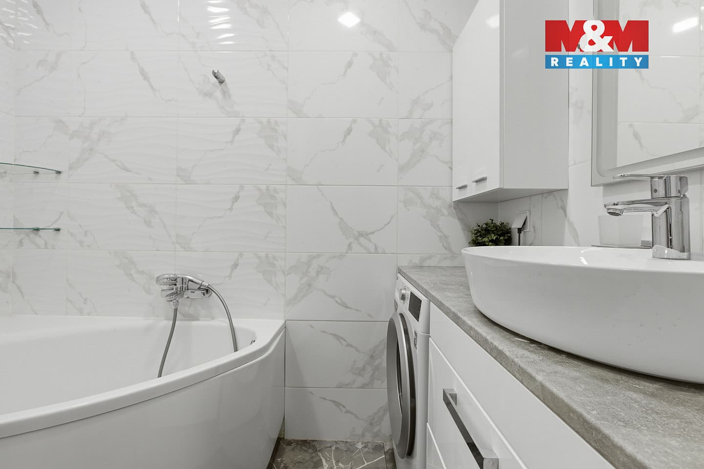 3 rooms, 70.0 m² in Kladno