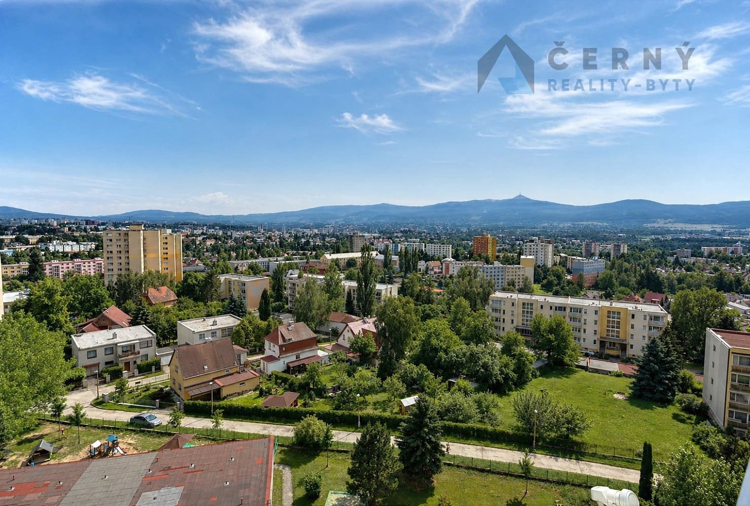 3 rooms, 88.0 m² in Liberec