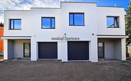5 rooms, 165.0 m² in Kladno
