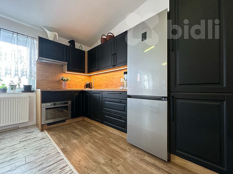 3 rooms, 78.0 m² in Kladno
