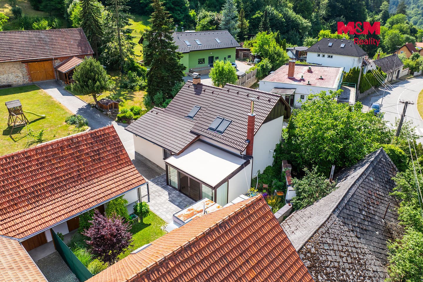 9 rooms, 275.0 m² in Blansko_Cz
