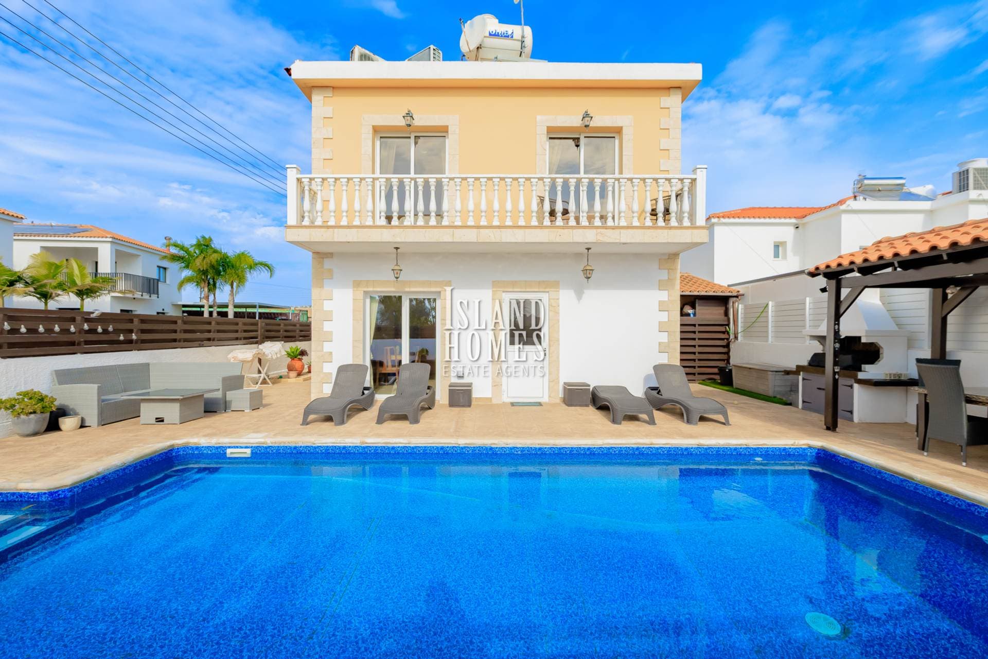 3 bedroom, 2 bathroom, 1 WC detached villa with PRIVATE SWIMMING POOL, set on an impressive 380m2 plot ideally located in Ayia Napa - XAN104