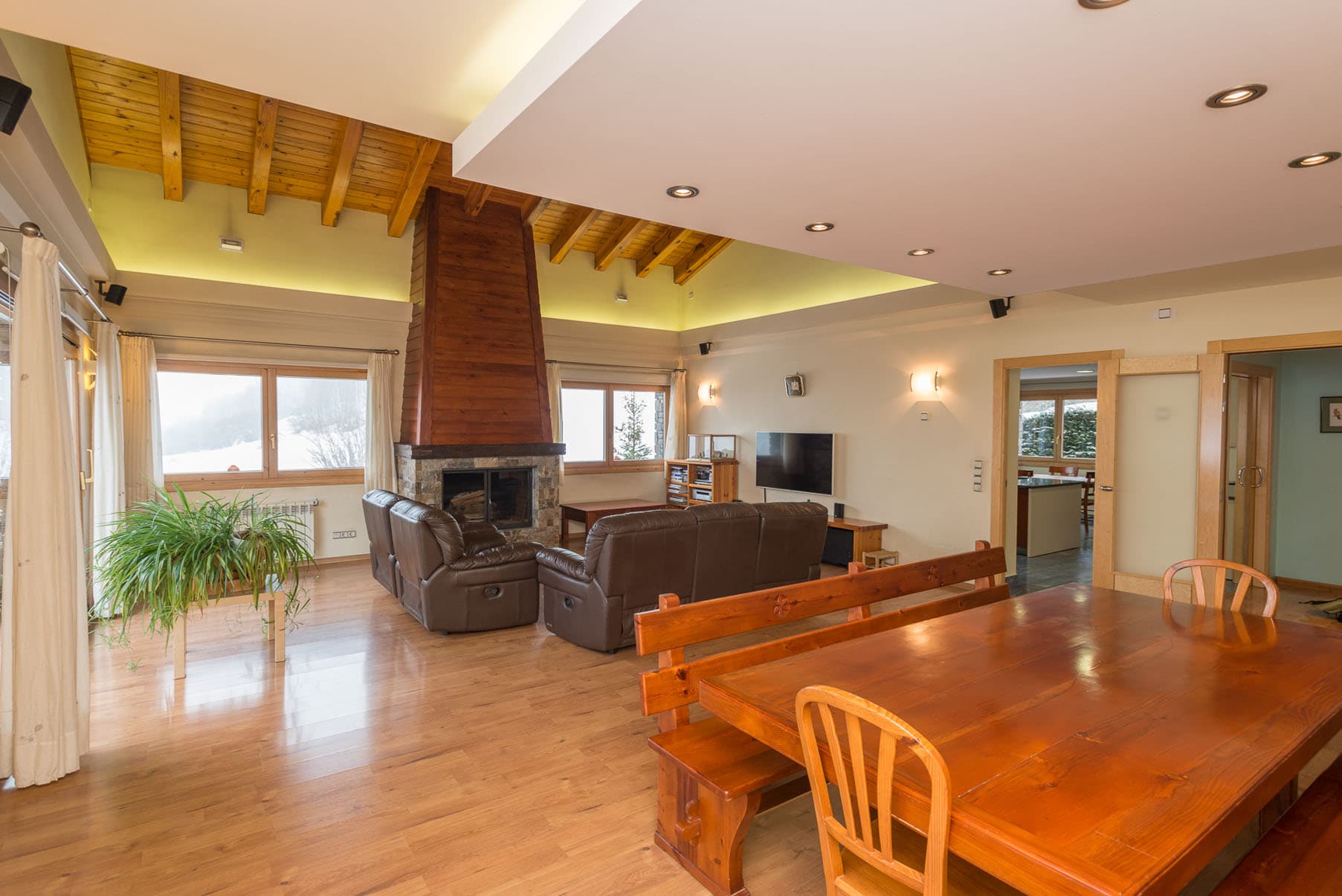 Chalet en venta en Pal, 5 habitaciones, 1000 metros