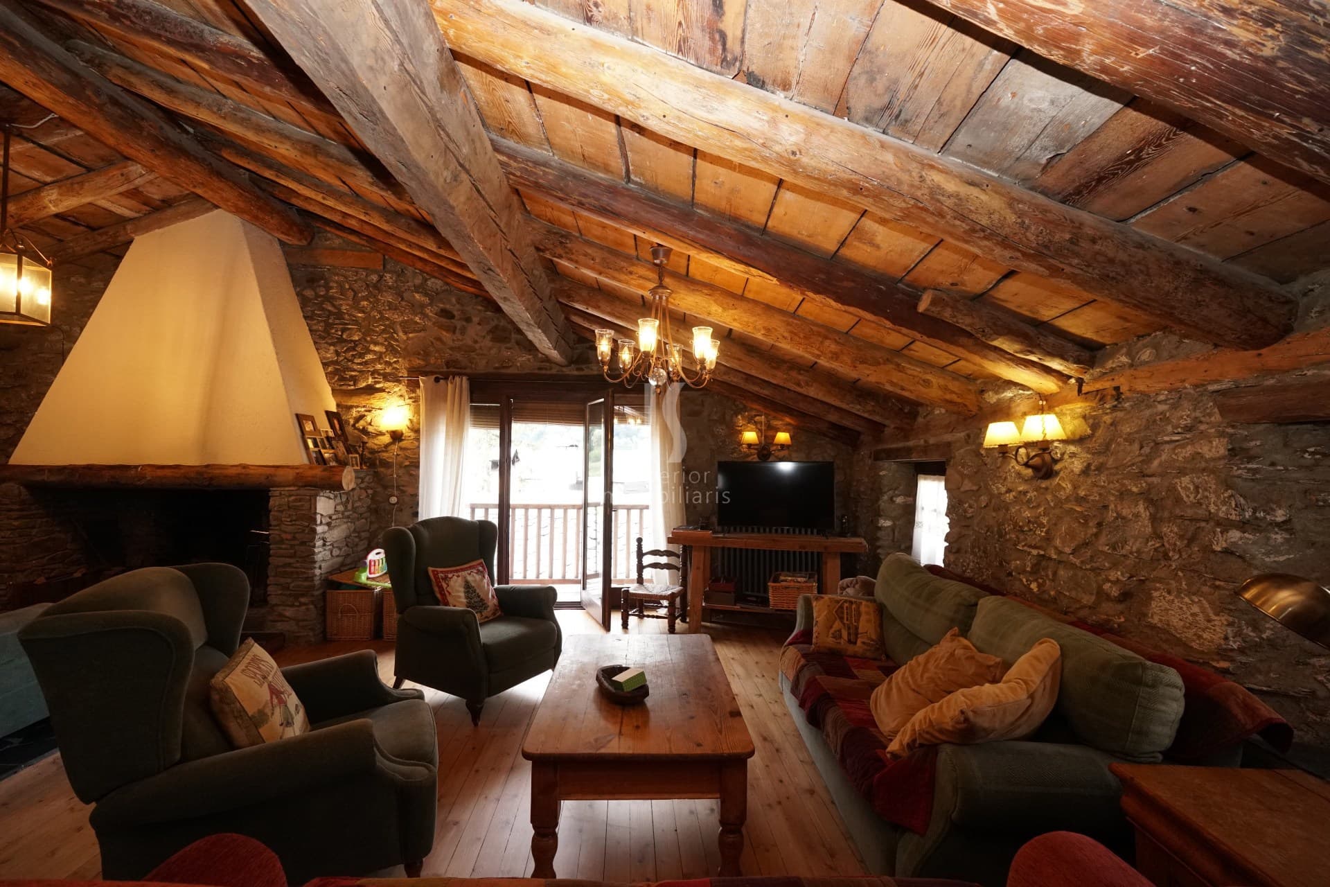 Chalet exclusivo en alquiler en Escaldes-Engordany con vistas, sol y gran privacidad