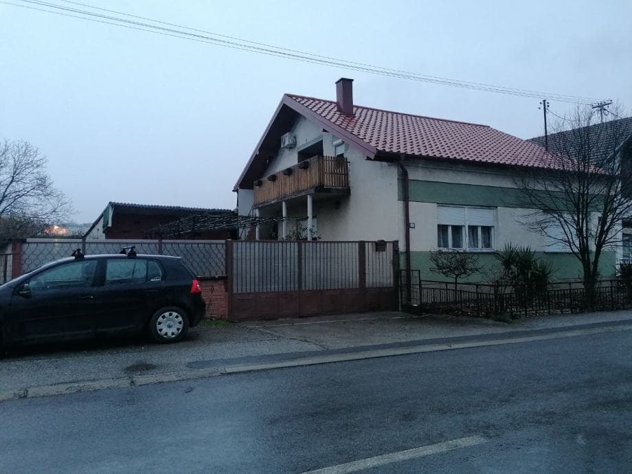 Kuća: Slavonski Brod