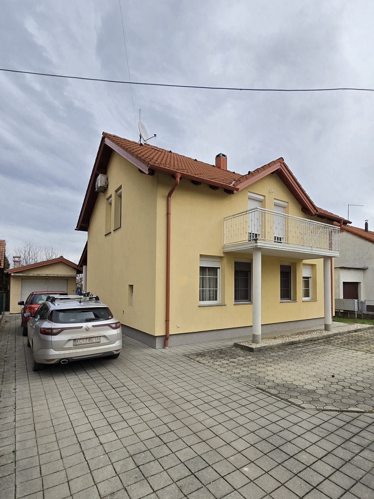 Kuća: Koprivnica, 200.00 m2