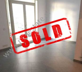Two bedroom apartment for sale in Lagjia Lule street in Durres, Albania (DRS-718-1E)