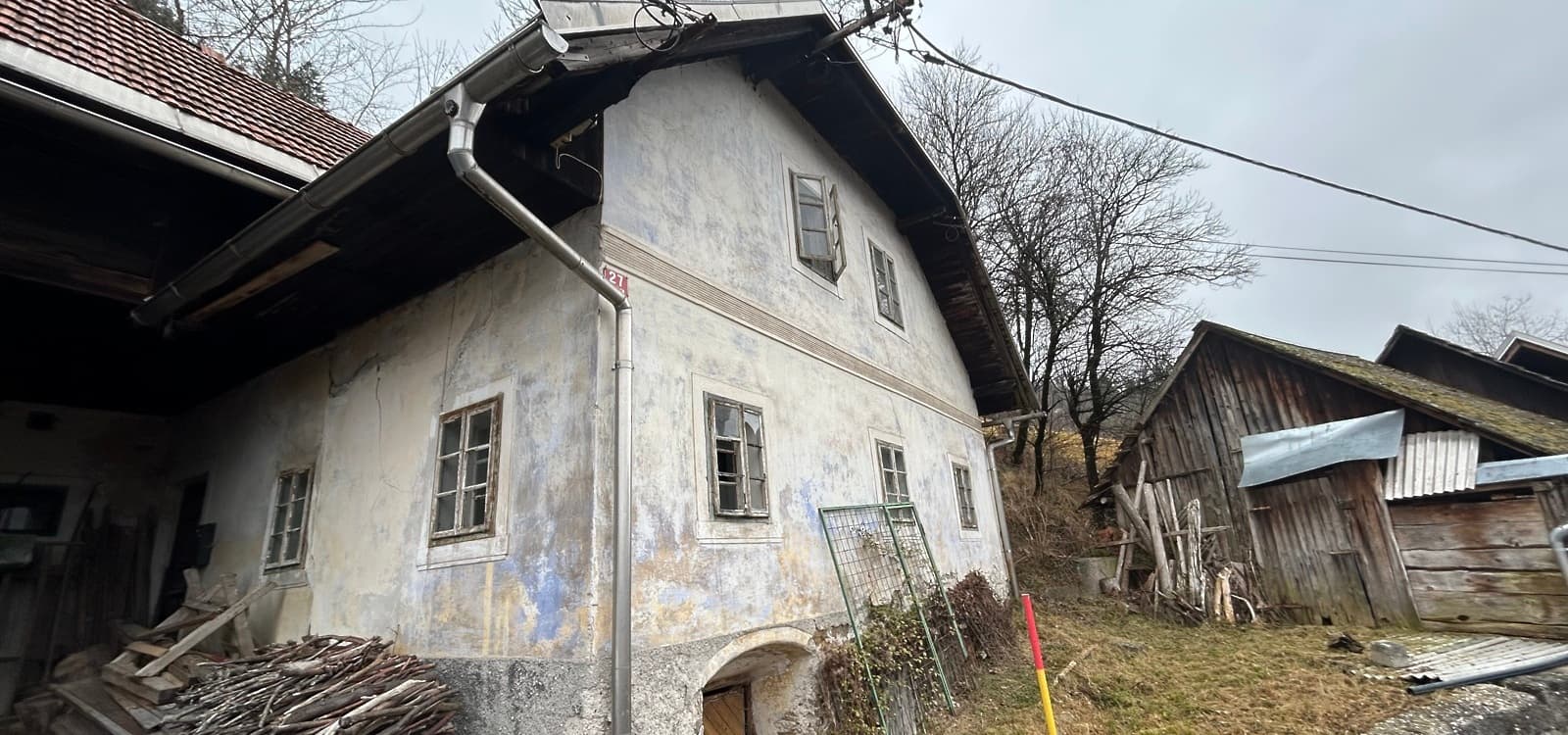 Hiša, JESENICE, 89.500 €, 106,00 m2