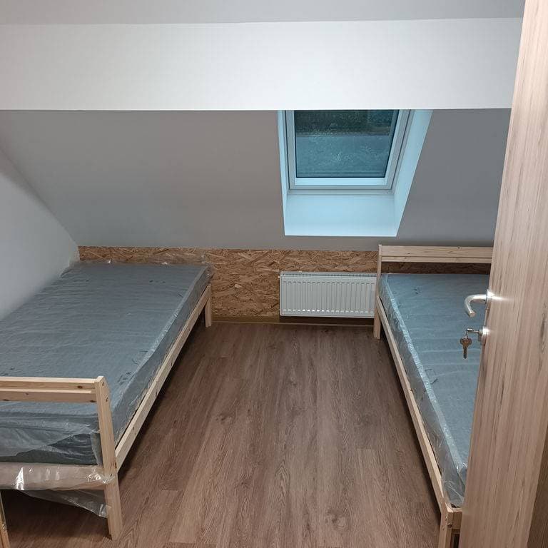 Gorenjska, Škofja Loka, Škofja Loka - Soba, Dvoposteljna
