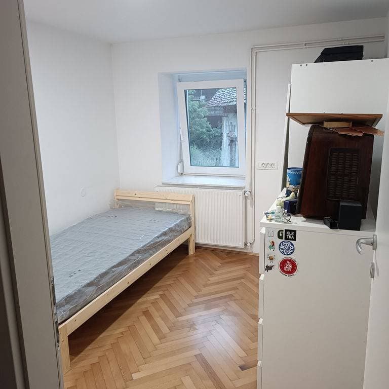 Gorenjska, Škofja Loka, Škofja Loka - Soba, Enoposteljna