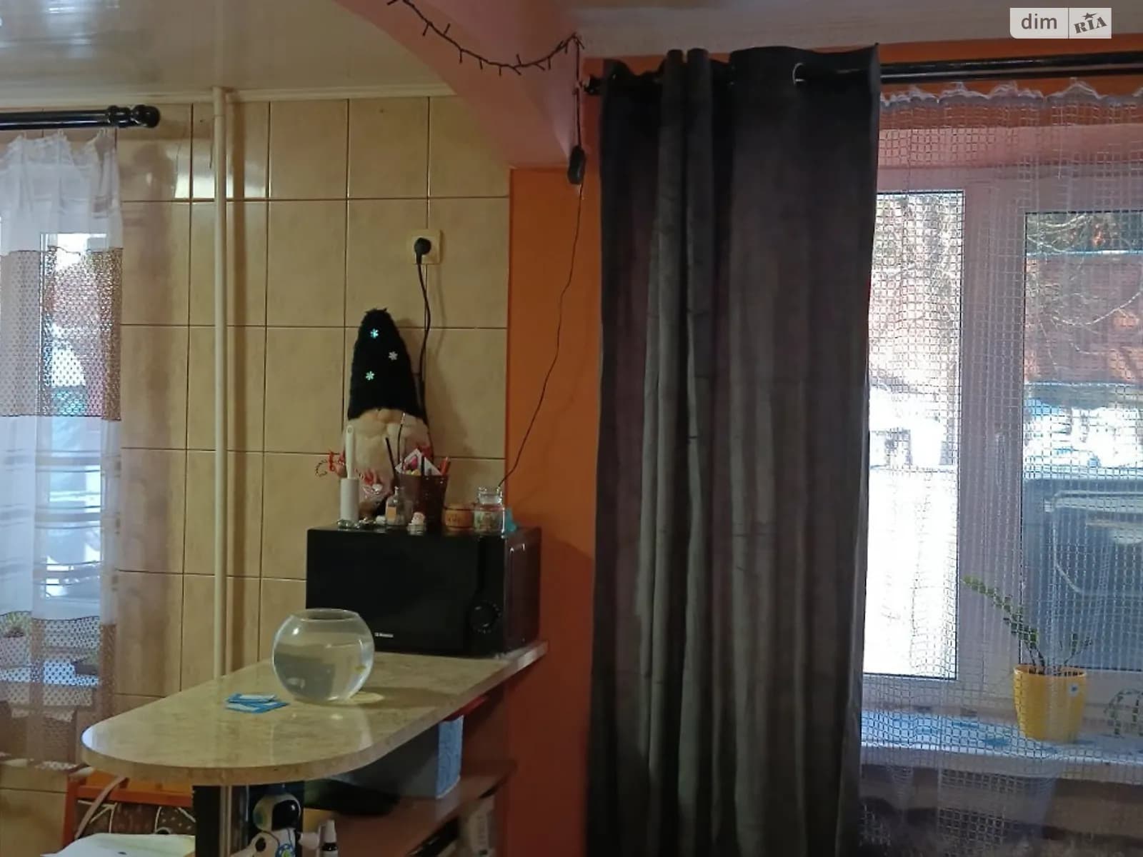 вул. Дорошенка Петра