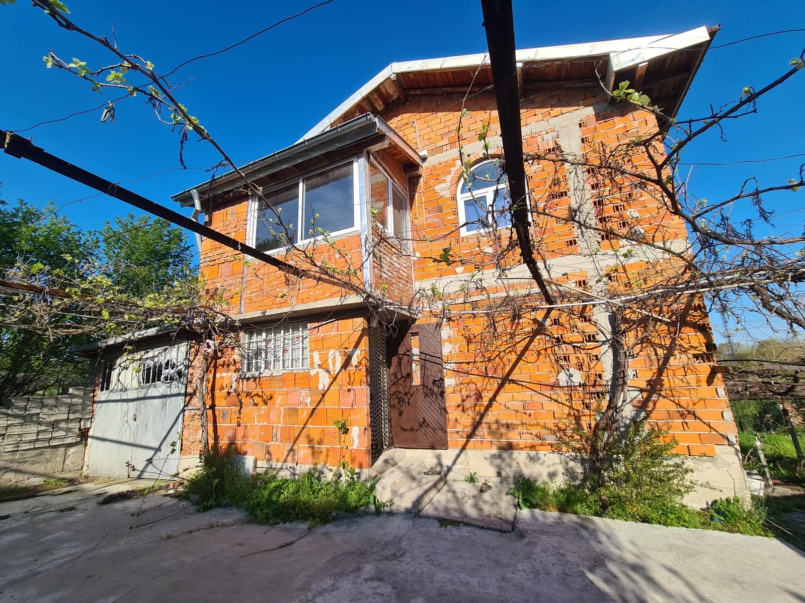Продава КЪЩА град Хасково, Промишлена зона - Изток