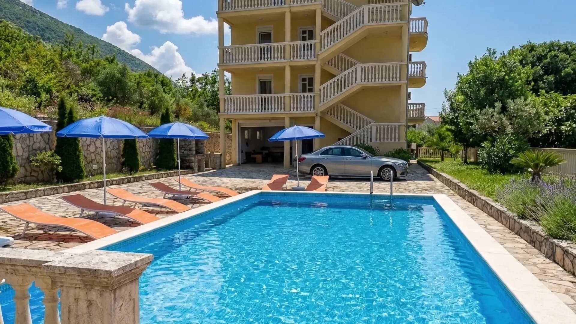 Sale, Kuća ili Vila, 400m2, Zagrađe, Bar