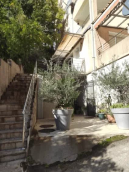 Commercial premises for sale in Budva, center.