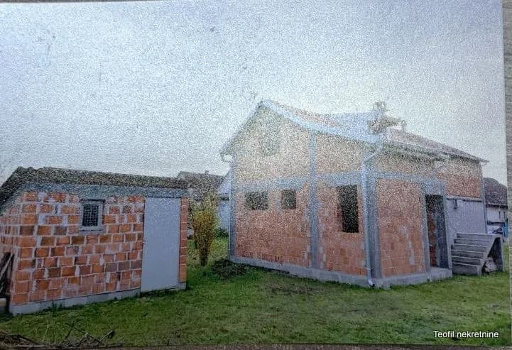 Prodaja, zemljište 900 m2, Stara Pazova