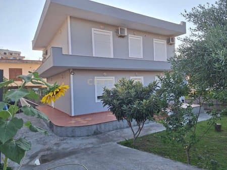 🔥 SUPER DEAL 🔥 🏡 2-Story Villa + Land for sale in Durrës, Beach Road 🌊