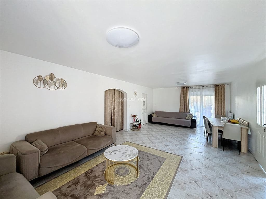 *** RARE *** IMMEUBLE COMPOSEE DE 3 MAISONS A BALMA