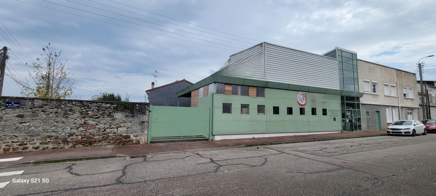 Local commercial et stockage