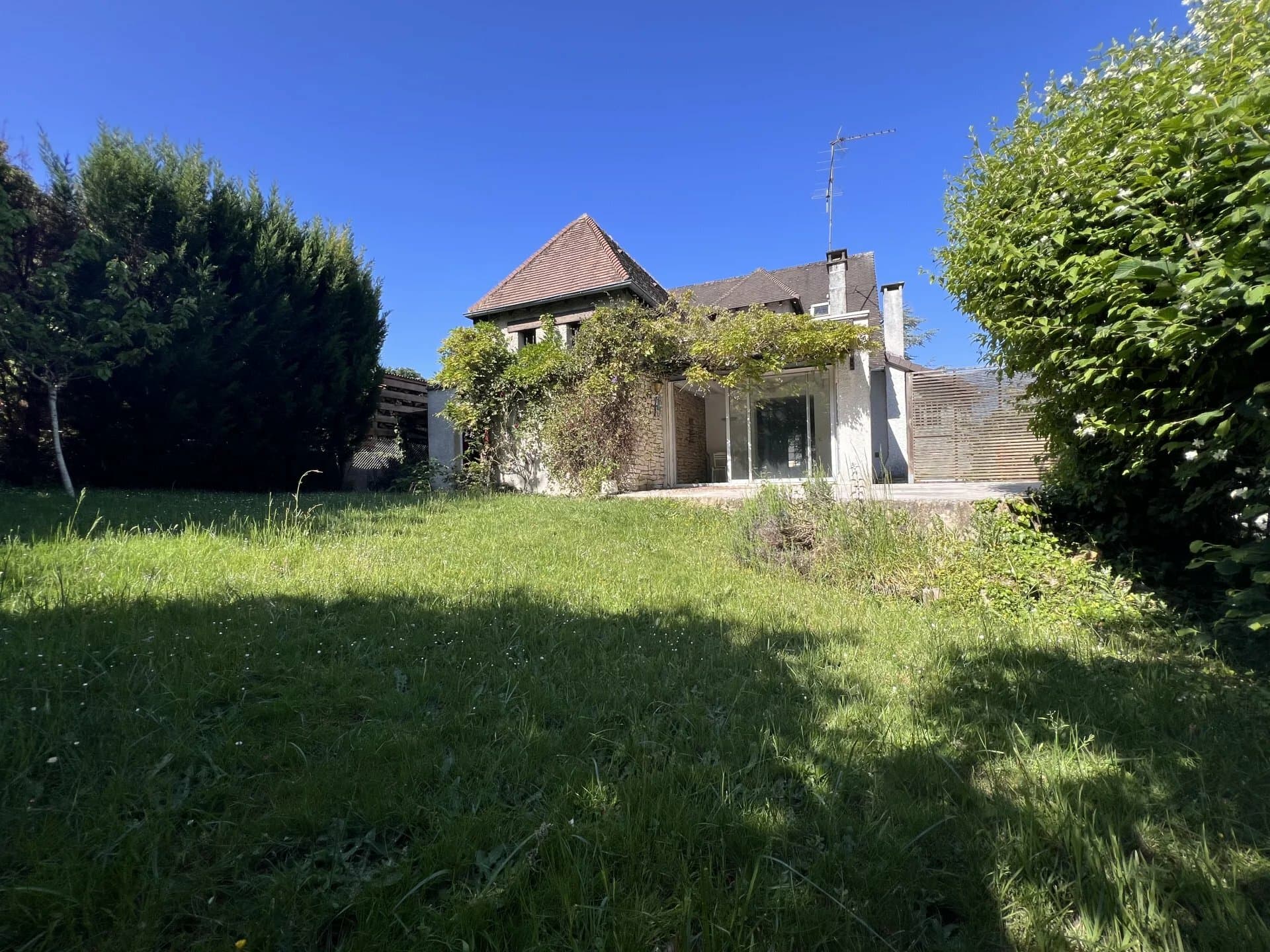 MAISON DE CARACTERE