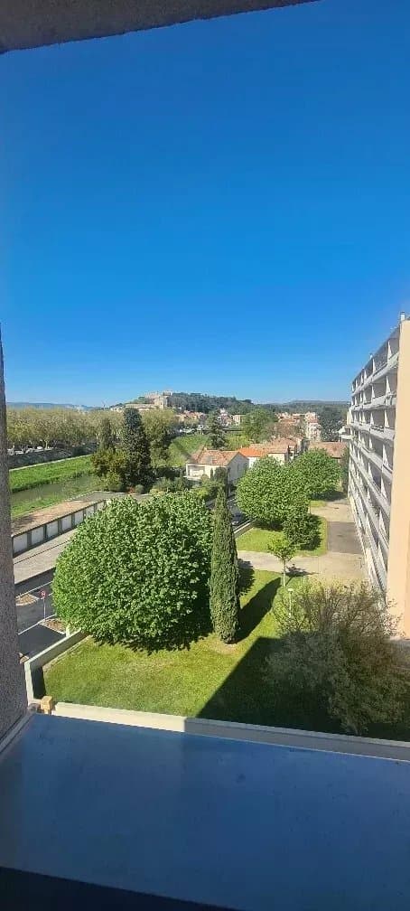 T 3 au 5e étage quartier des Alexis