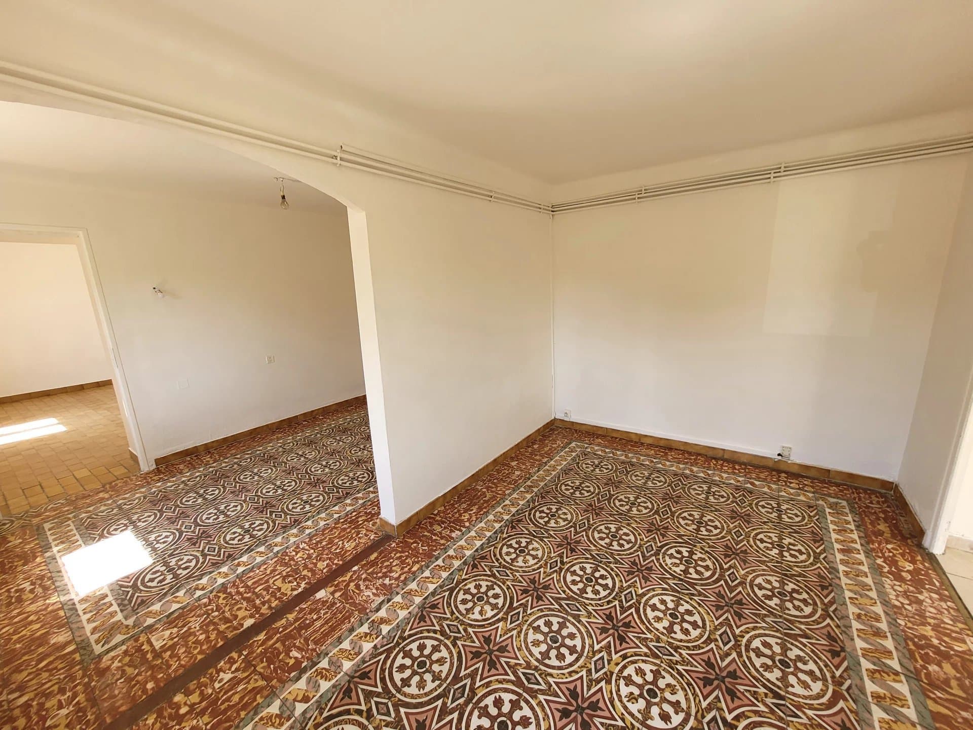 Maison 2 appartements - 9 pièces - 142 m²