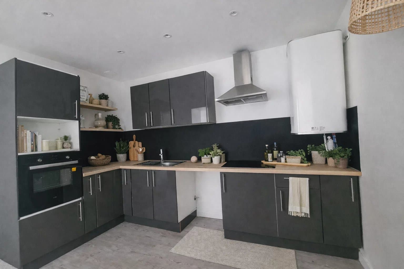 À vendre – Grand appartement rénové proche du Quartier Faubourg Des Trois Maisons