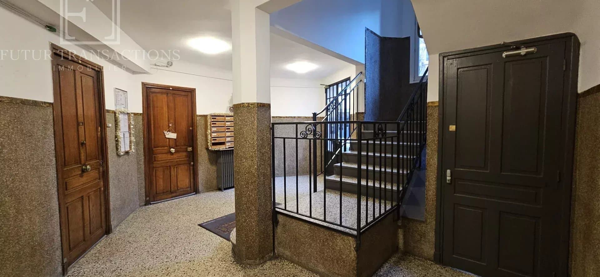 Flat 2 pièces 52m² Courbevoie