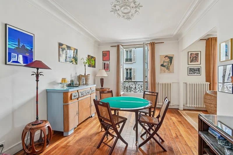 NEUILLY LIMITE LEVALLOIS: CHARMANT 3 PIECES DE 62M²