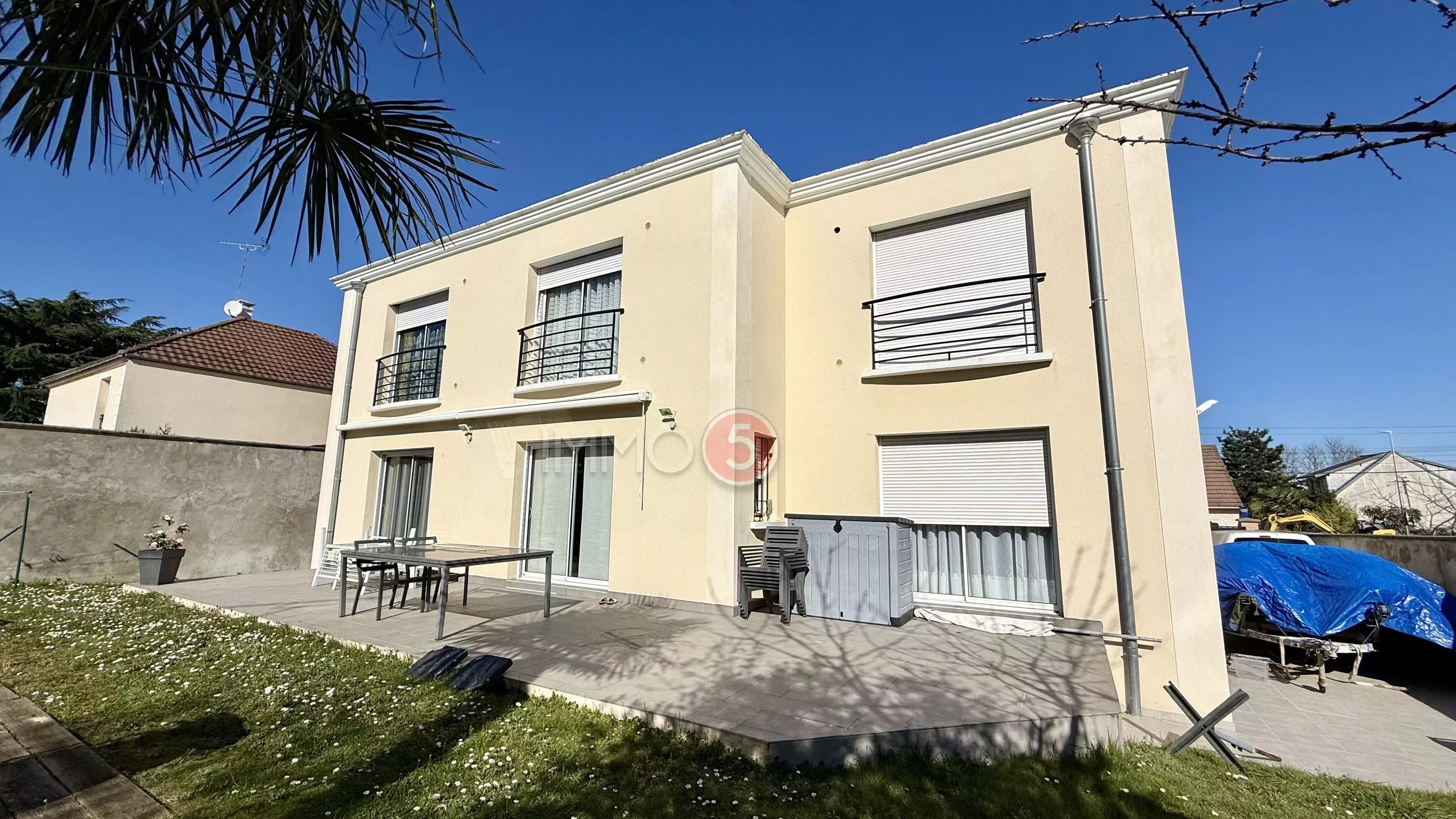 House 7 pièces 250m² Villemomble