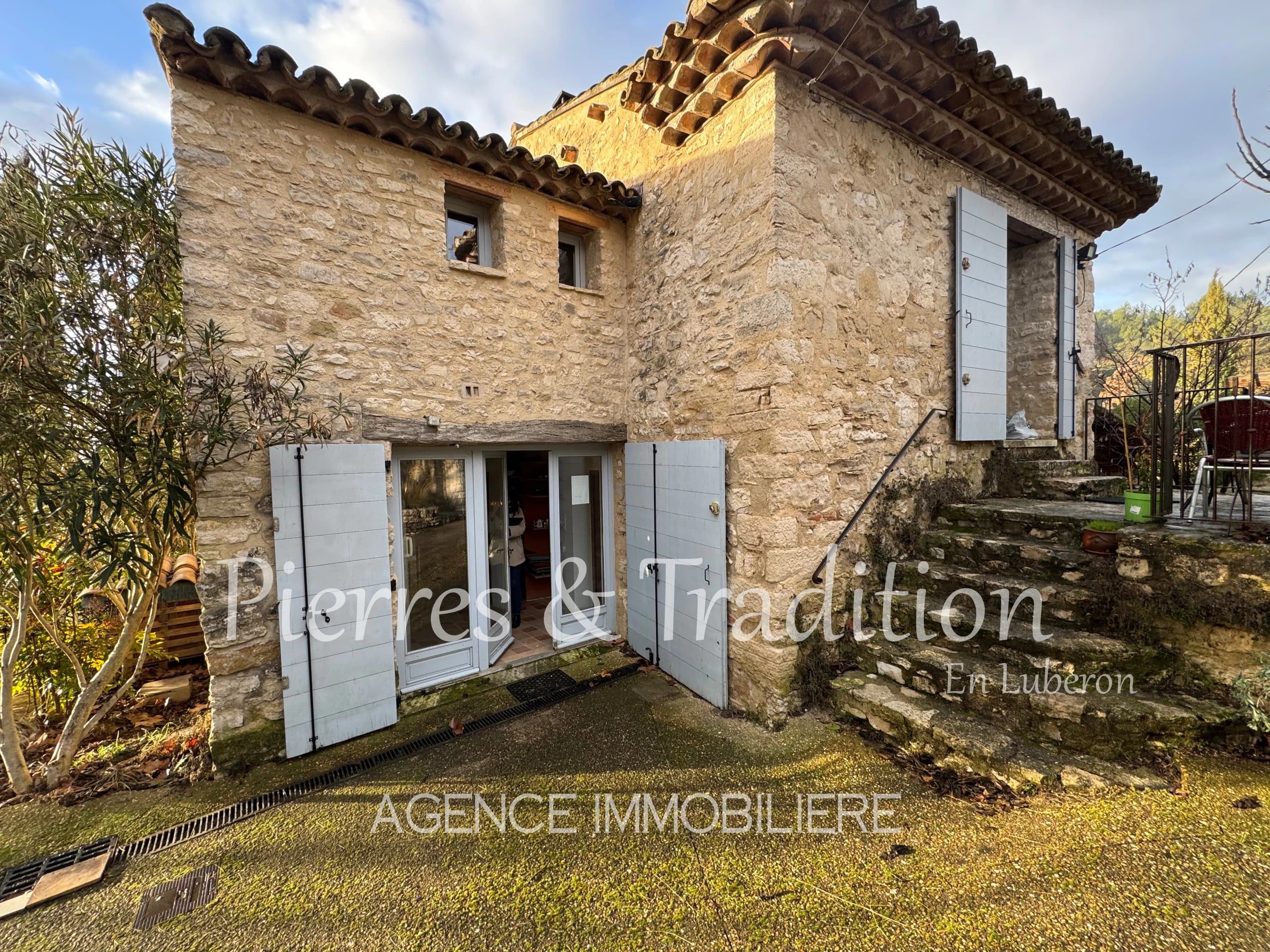 Exclusivité – Propriété d’exception de plus de 3,7 hectares au cœur du Luberon
