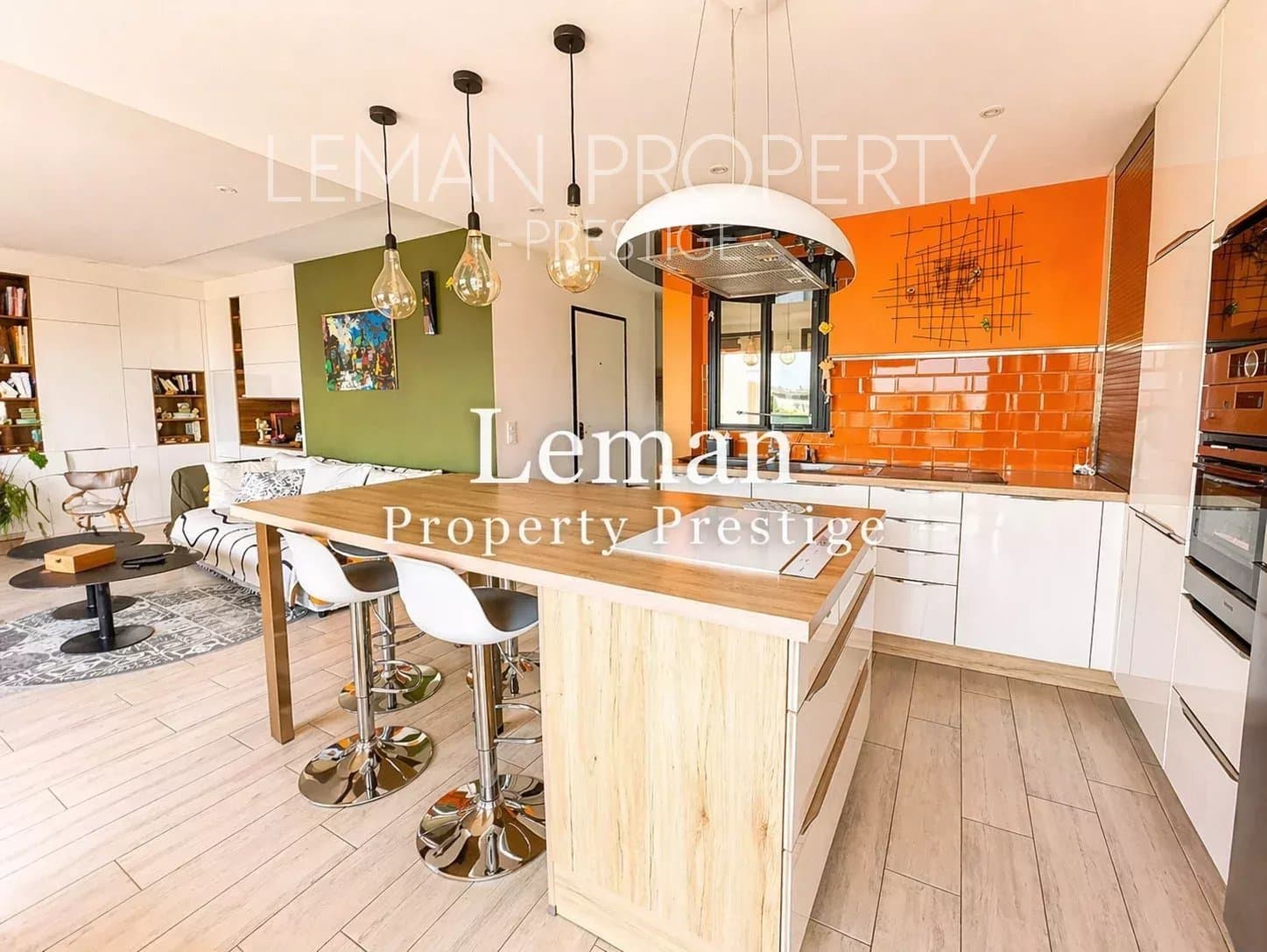 DERNIER ETAGE Appartement T3/4 de 68 m2 GARAGE CAVE