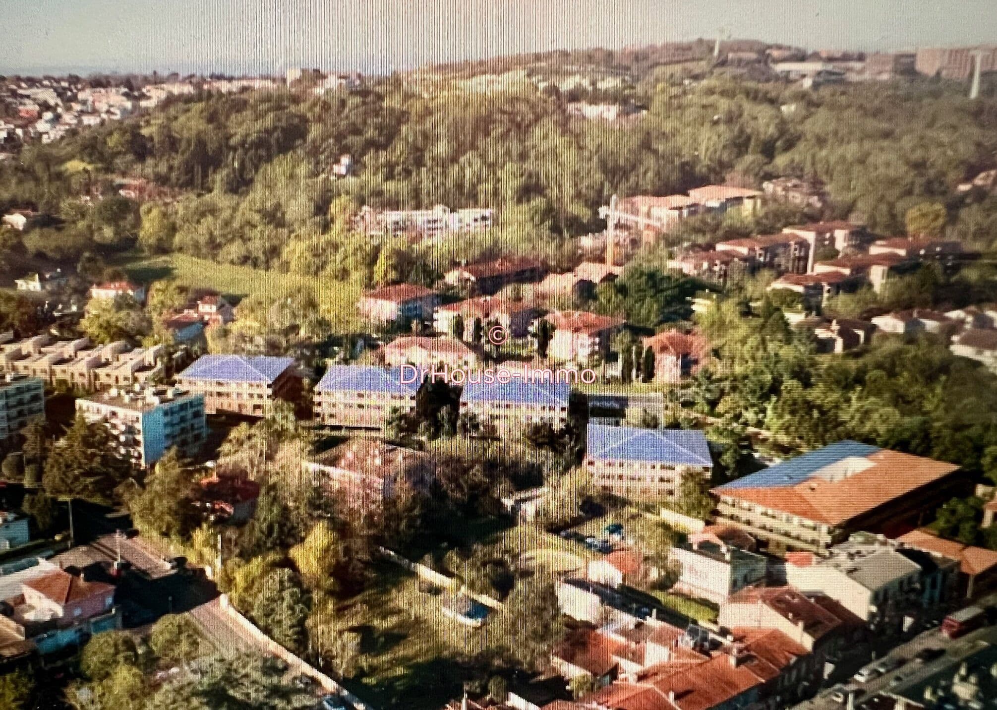 Opportunité: A vendre plateau Bureaux divisibles Ramonville Sainte Agne