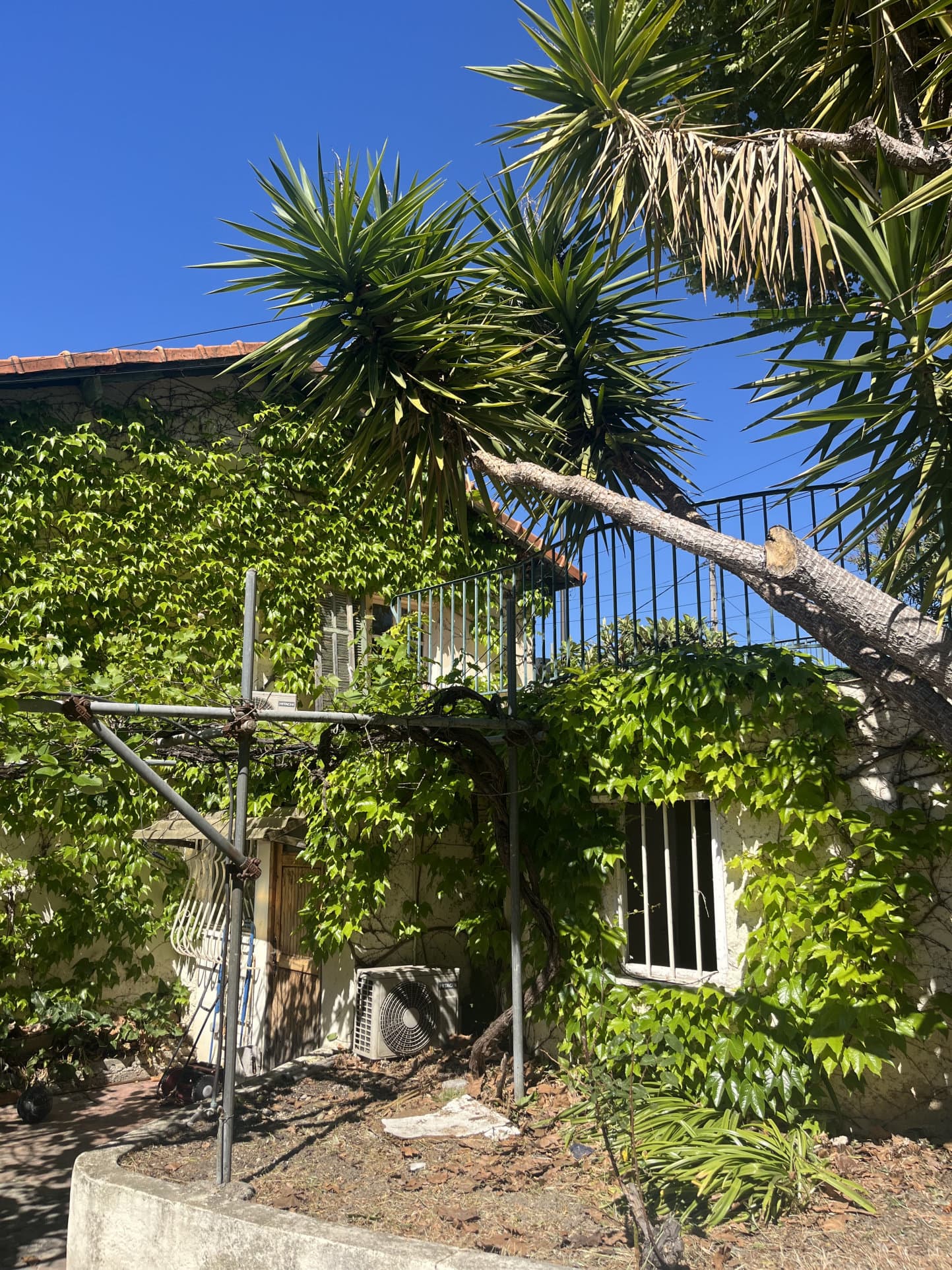 MAISON AVEC JARDIN A DEUX PAS DE LA MER