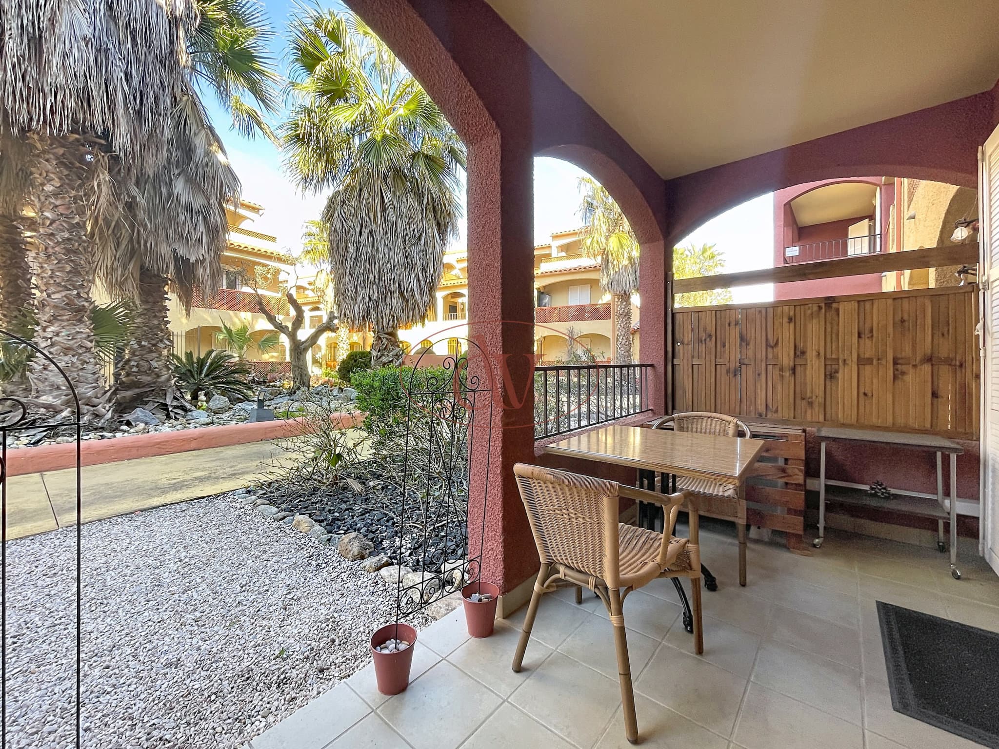 APPARTEMENT 45m2 + TERRASSE - CANET EN ROUSSILLON (66)