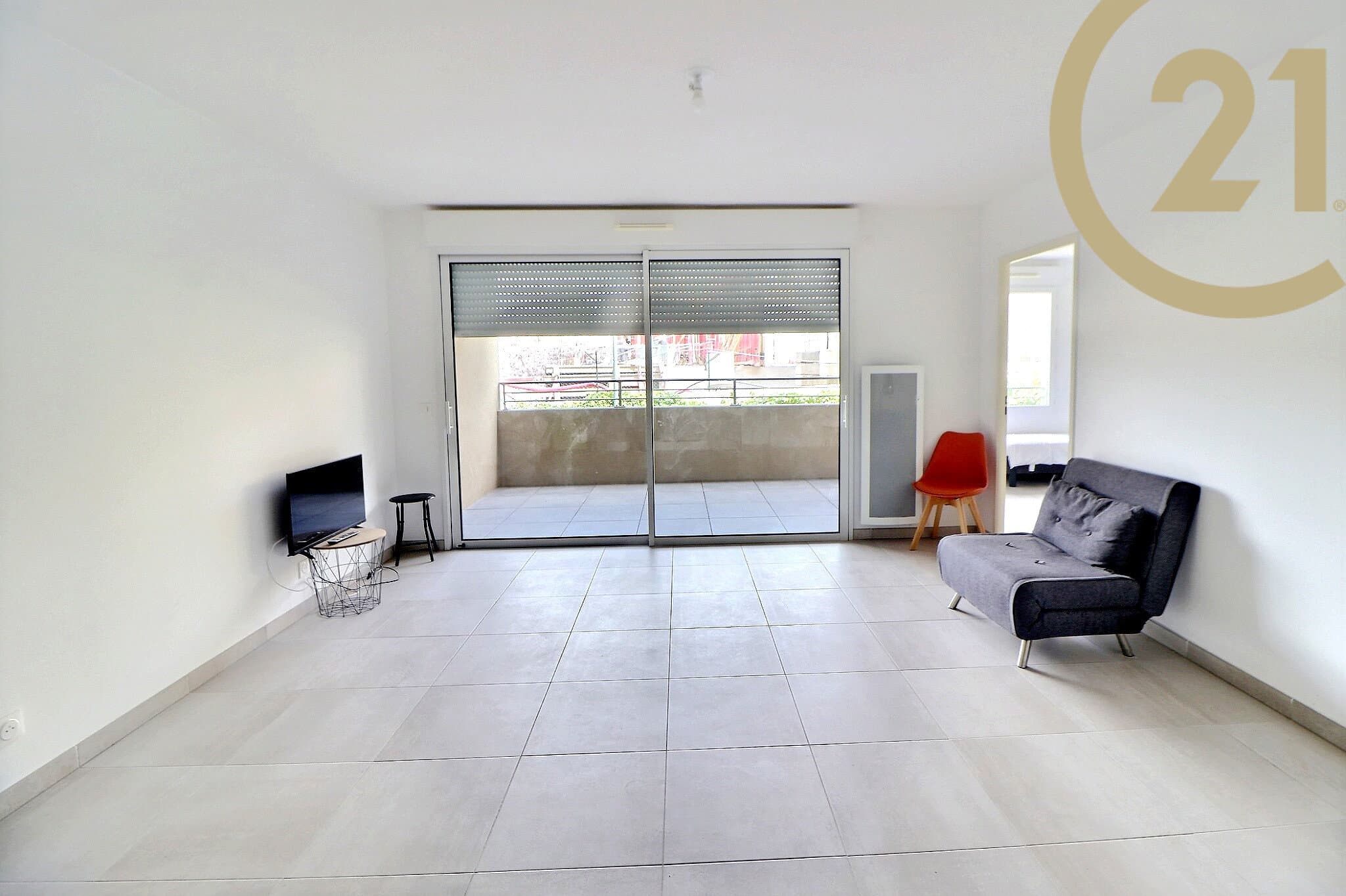 VENTE EN EXCLUSIVITE - FREJUS - APPARTEMENT 2 PIECES DE 49M2