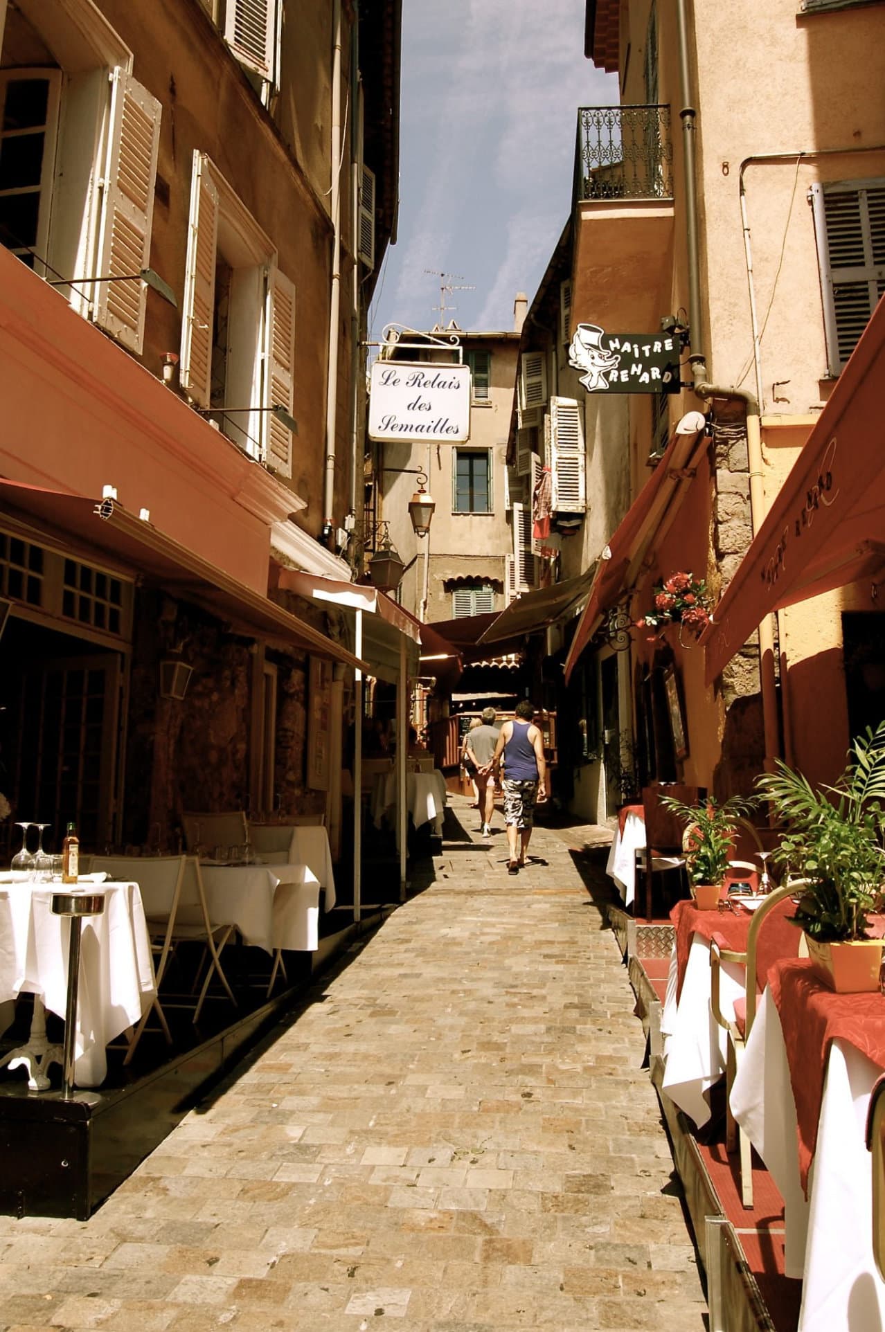 CANNES SUQUET RESTO 112000EUR