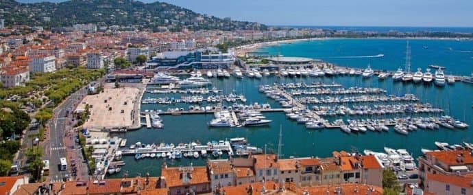 CANNES SUQUET RESTO 118200