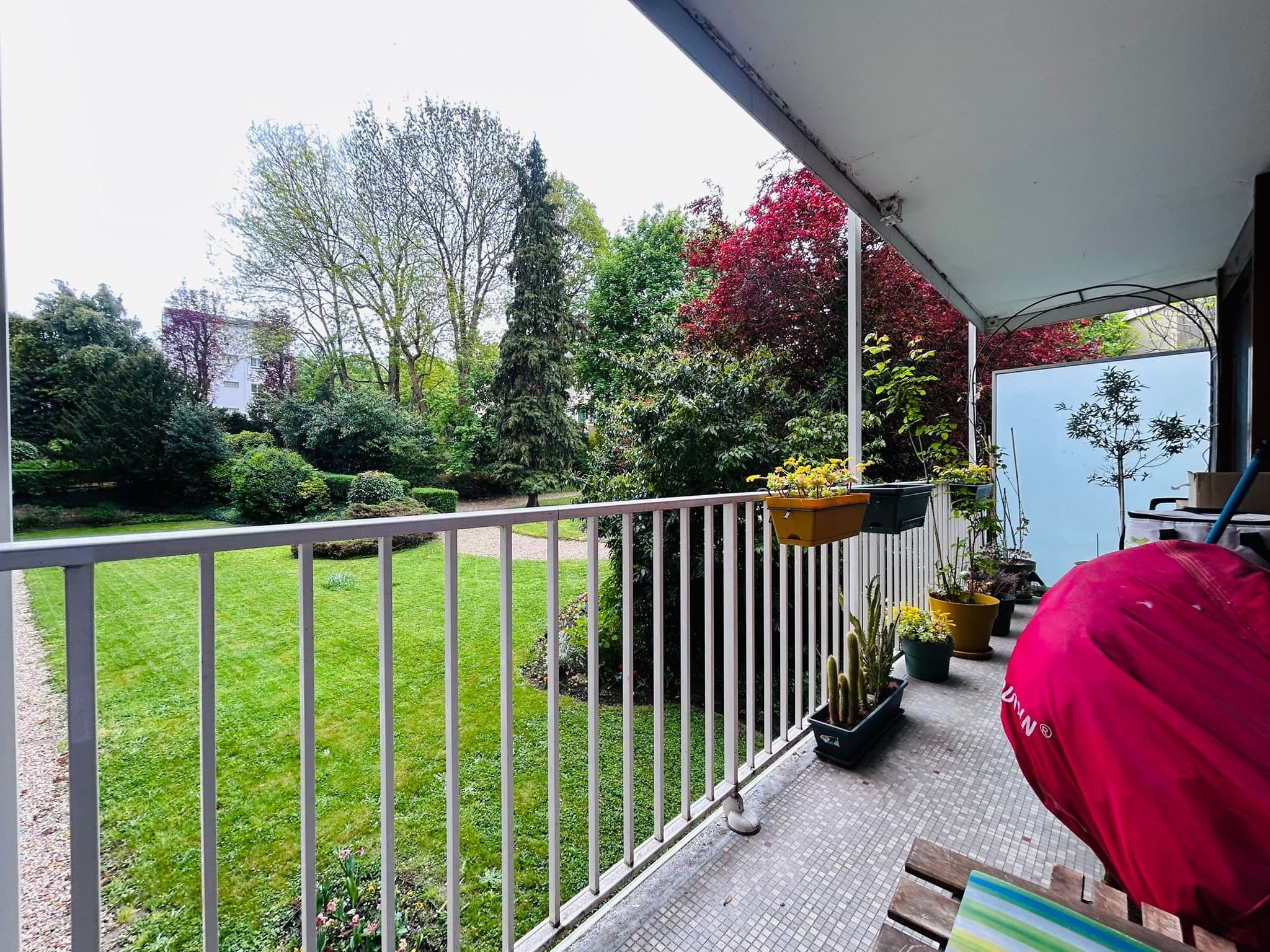 Noisy le sec limite Romainville :