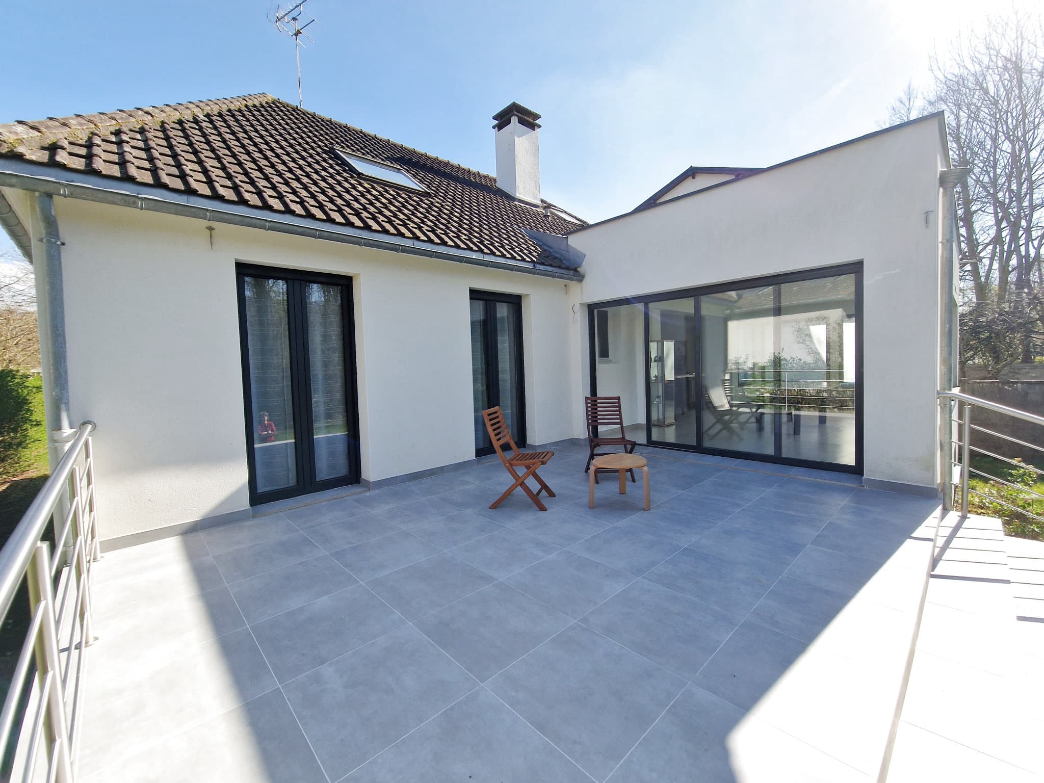 Pavillon 5 chambres -176m2 habitables-827m2 de terrain à Le