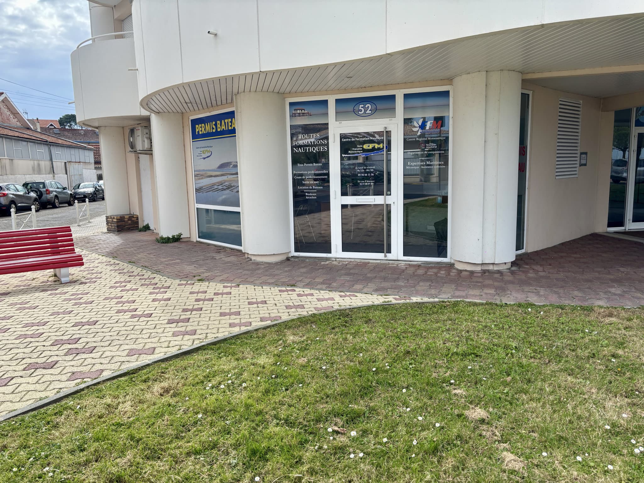 Bureaux avec vitrine