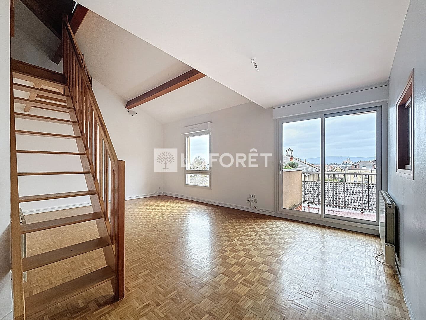 A LOUER T4 duplex avec balcon, garage, cave et parking ? LE CLOS TARDY