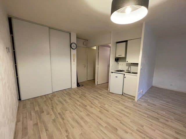 Dans un quartier résidentiel Joli T1BIS