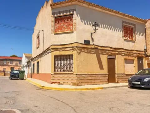 Casa en Plaza de Santa Bárbara, 7