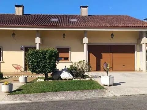 Chalet en Lugar de Ponte Ulla