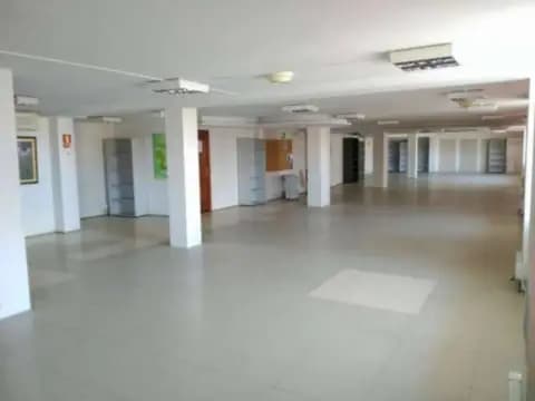 Oficina en calle de Pedro Alvarado