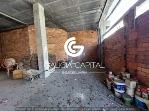 Local comercial en calle de Camilo Veiga